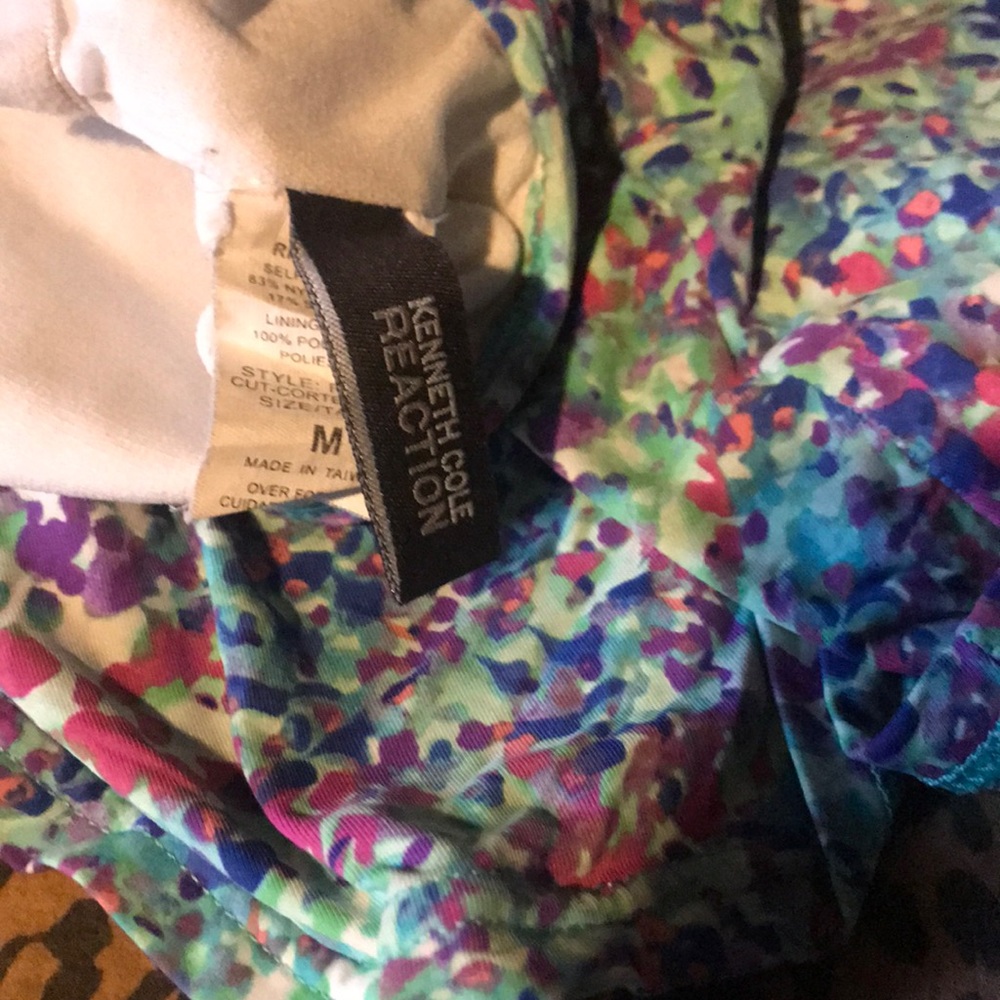 Kenneth Cole Reaction Ruffle Trim Tankini Top - Picture 6 of 6